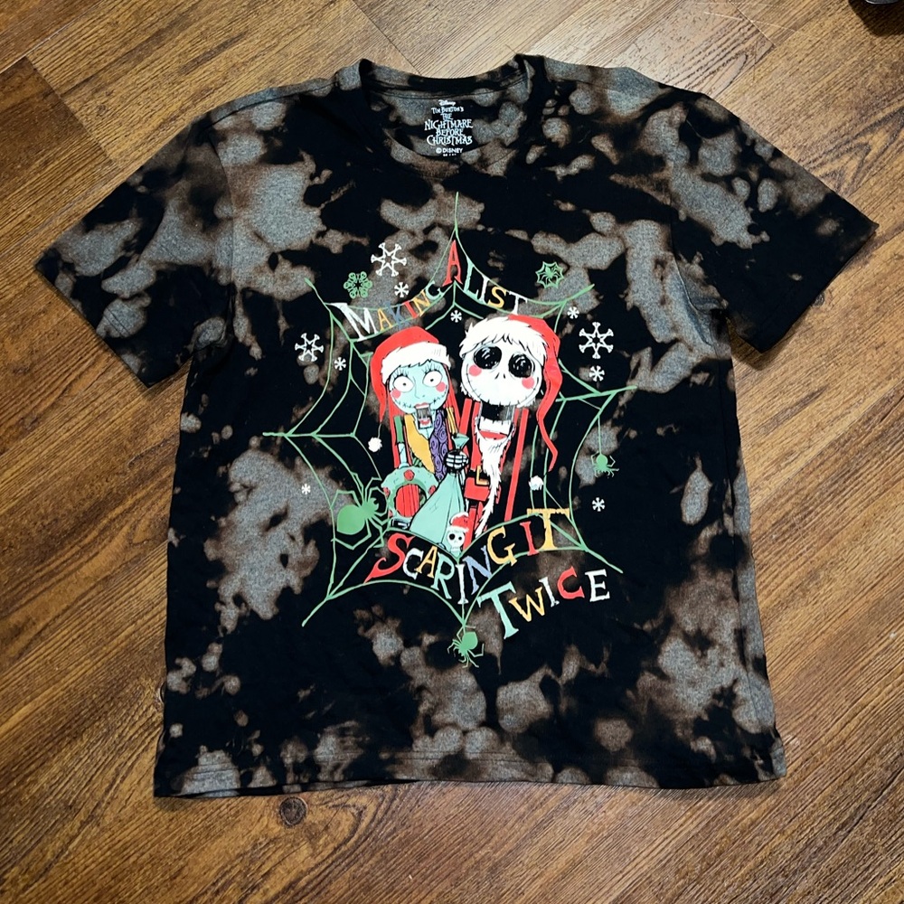 Black Acid Wash Disneys Nightmare Before Xmas Graphic Short Sleeve Shirt Size M